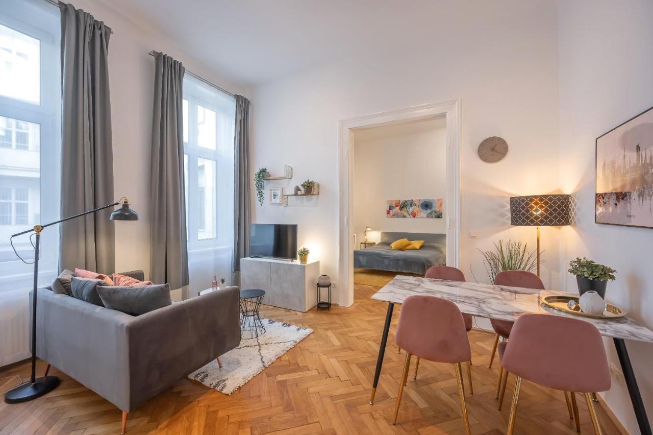 Cosy City Center Apartment ウィーン エクステリア 写真