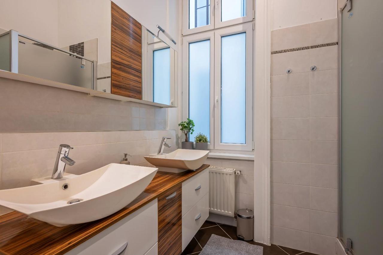 Cosy City Center Apartment ウィーン エクステリア 写真
