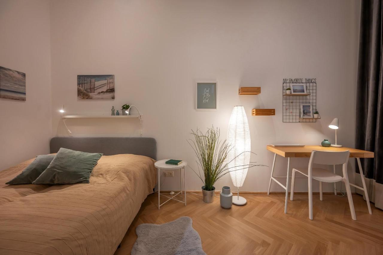 Cosy City Center Apartment ウィーン エクステリア 写真