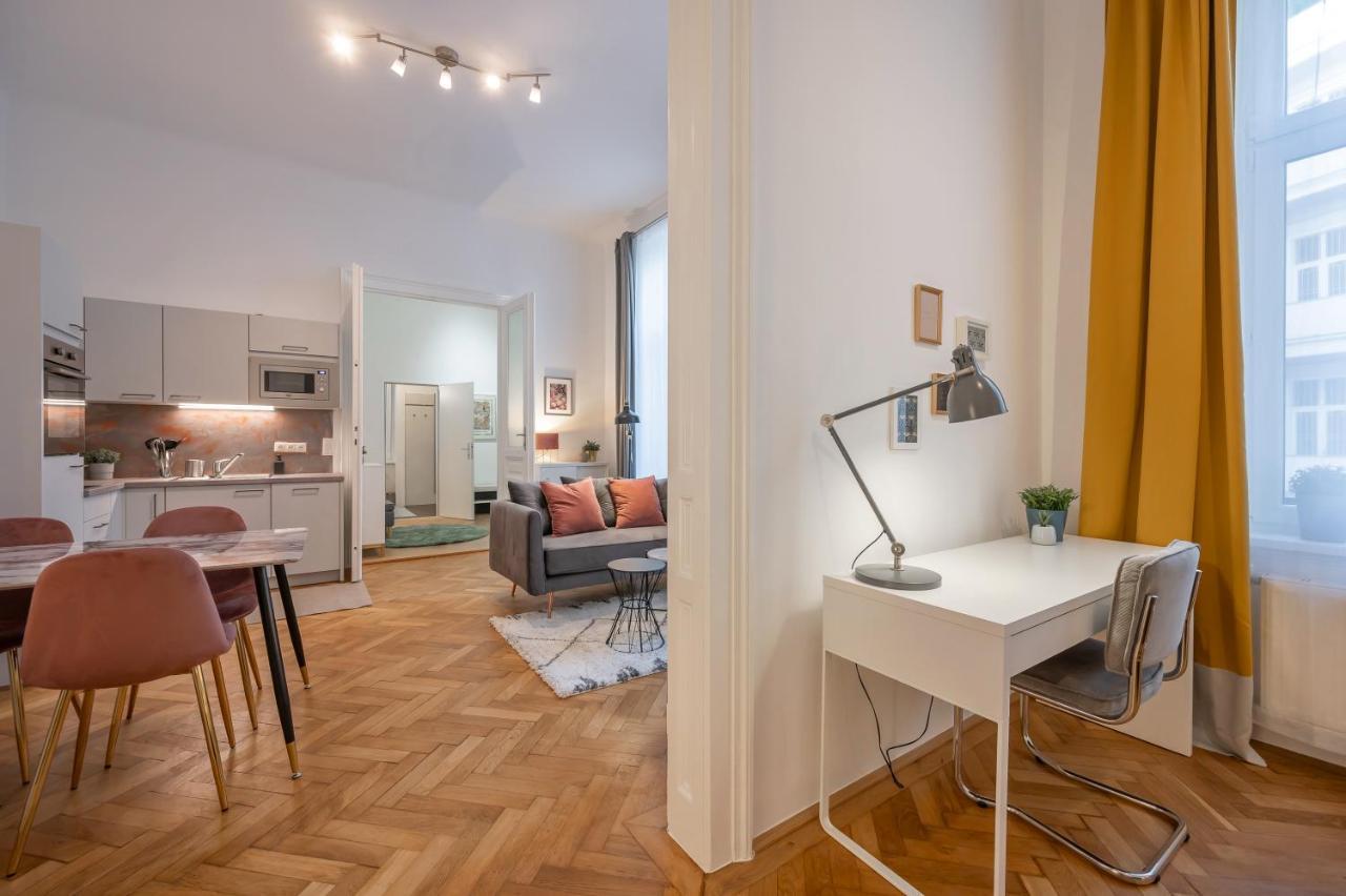 Cosy City Center Apartment ウィーン エクステリア 写真